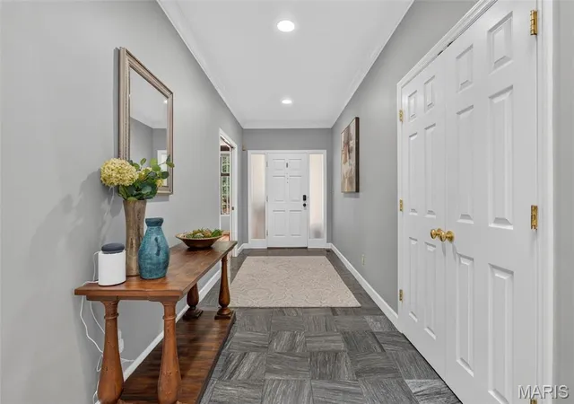 Photo 2 of Single family home for sale at 9017 Fair Oaks Crescent Ct, Saint Louis, MO 63117 | MLS# MIS26050305 | Listing updated on 2026-10-02