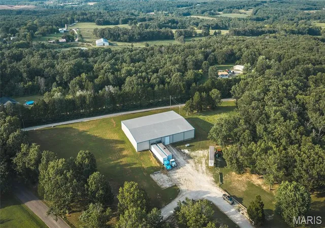 1st image of 515 Oak Hill Rd, Cuba, MO 65453 | MLS# MIS26050319