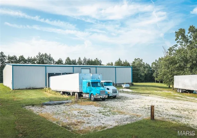 5th image of 515 Oak Hill Rd, Cuba, MO 65453 | MLS# MIS26050319