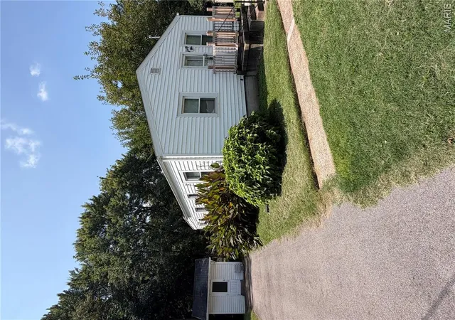 Photo 3 of Single family home for sale at 60 Connolly Dr, Saint Louis, MO 63135 | MLS# MIS26050334 | Listing updated on 2026-08-26