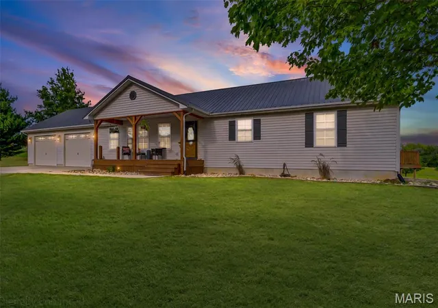 2nd image of 26489 Midland Ln, Dow, IL 62022 | MLS# MIS26050336