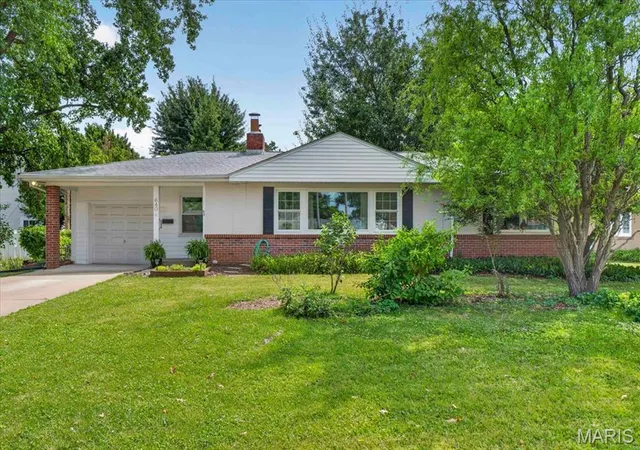 1st image of 640 Lewiston Dr, Saint Louis, MO 63122 | MLS# MIS26050337
