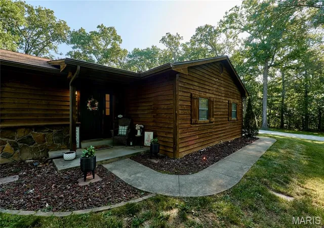 Photo 2 of Single family home for sale at 10427 Forest Trails Dr, Foristell, MO 63348 | MLS# MIS26050355 | Listing updated on 2026-09-21