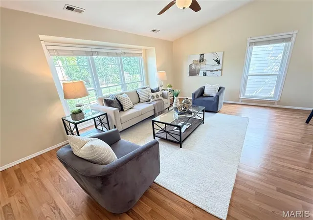 2nd image of 1319 Holgate Dr #C, Ballwin, MO 63021 | MLS# MIS26050380