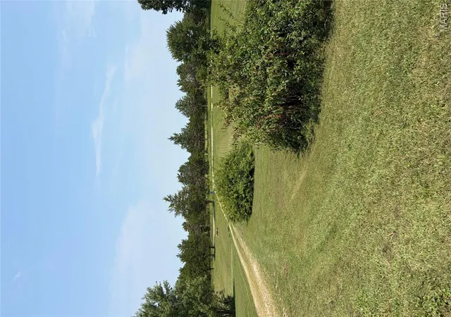 Photo 3 of Single family home for sale at 8560 Saffell Rd, Bonne Terre, MO 63628 | MLS# MIS26050388 | Listing updated on 2026-09-25