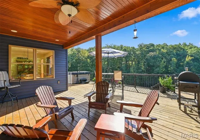 Photo 4 of Single family home for sale at 20 Stearman Ct, Troy, MO 63379 | MLS# MIS26050403 | Listing updated on 2026-10-14
