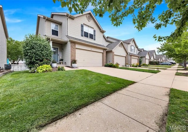 5th image of 225 Shady Rock Ln, O Fallon, MO 63368 | MLS# MIS26050407