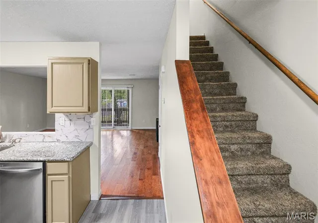 Listing Photo 5 - Condo for sale in building located at 1813 Ramada Blvd, Collinsville, IL 62234 - Unit #3