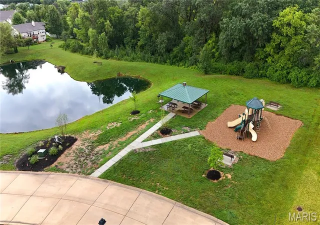 37th image of 625 Lubbuck Ct, Moscow Mills, MO 63362 | MLS# MIS26050412
