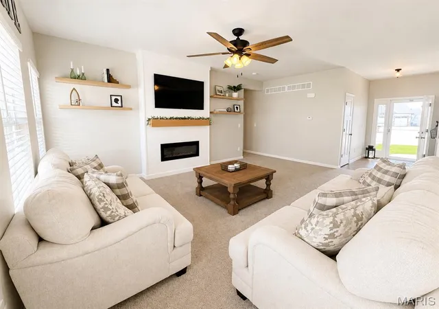 Photo 4 of Single family home for sale at 625 Lubbuck Ct, Moscow Mills, MO 63362 | MLS# MIS26050412 | Listing updated on 2026-09-30