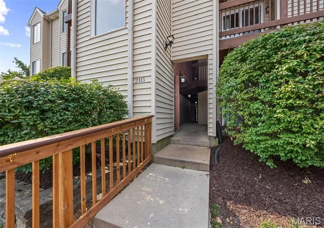 Photo 1 of Condo for sale at 2419 Sandalwood Creek Ct #F, Wildwood, MO 63038 | MLS# MIS26050421 | Listing updated on 2026-09-24