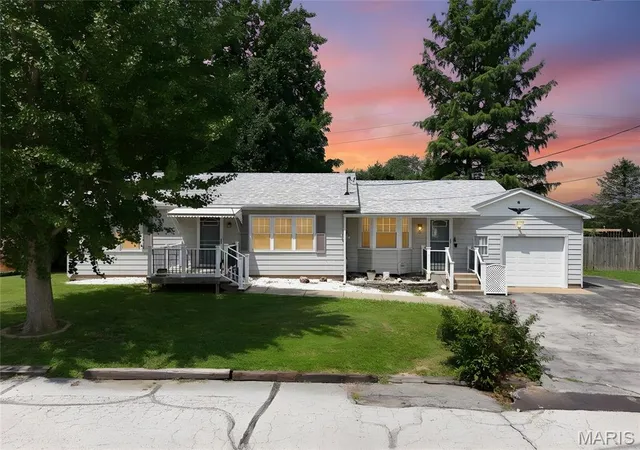 1st image of 5 Anthony Ct, Arnold, MO 63010 | MLS# MIS26050437