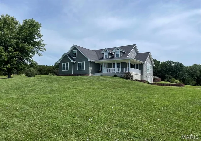 1st image of 13524 Saddle Creek Rd, De Soto, MO 63020 | MLS# MIS26050447
