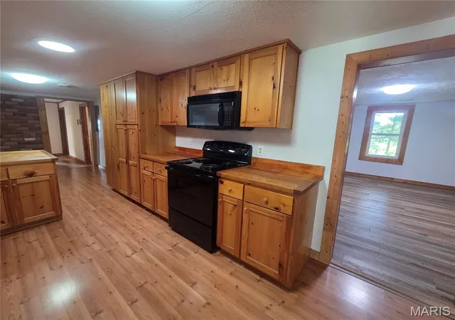 4th image of 2620 County Road 2300, Salem, MO 65560 | MLS# MIS26050467