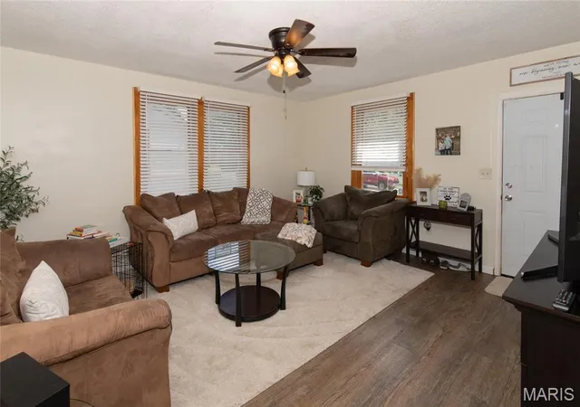 Photo 2 of Single family home for sale at 20 Janet Dr, Belleville, IL 62226 | MLS# MIS26050471 | Listing updated on 2026-09-12