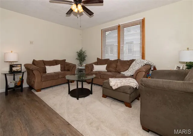 Photo 3 of Single family home for sale at 20 Janet Dr, Belleville, IL 62226 | MLS# MIS26050471 | Listing updated on 2026-09-12
