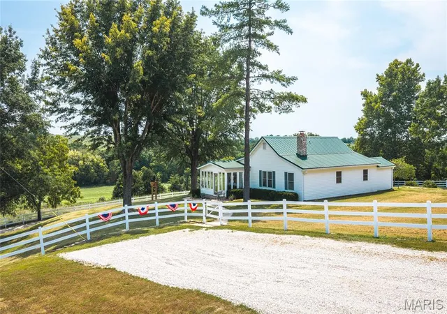 Photo 1 of Land for sale at 271 Freedom Trail, Belle, MO 65013 | MLS# MIS26050481 | Listing updated on 2026-08-08