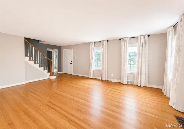 image of 207 Tiffin Ave, Saint Louis, MO 63135 | MLS# MIS26050515