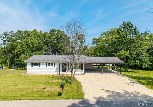 1st image of 710 High St, Marble Hill, MO 63764 | MLS# MIS26050529