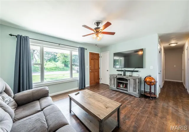 2nd image of 710 High St, Marble Hill, MO 63764 | MLS# MIS26050529