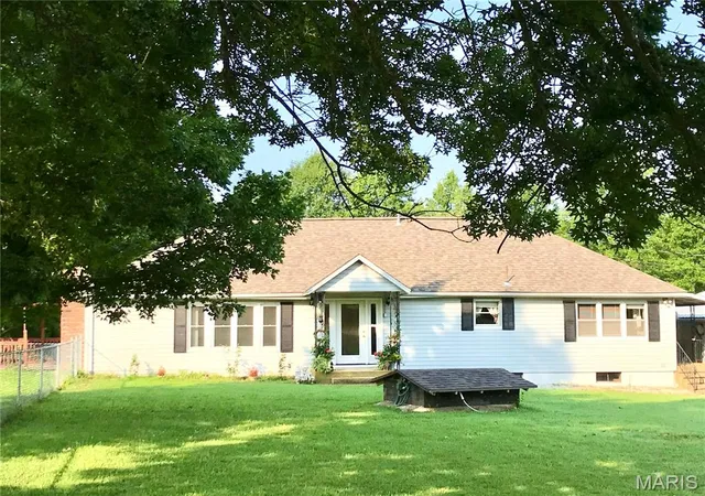 31st image of 21670 County Road 3644, Saint James, MO 65559 | MLS# MIS26050532