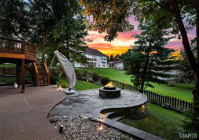 2nd image of 3559 Burgundy Way Dr, Saint Louis, MO 63129 | MLS# MIS26050539