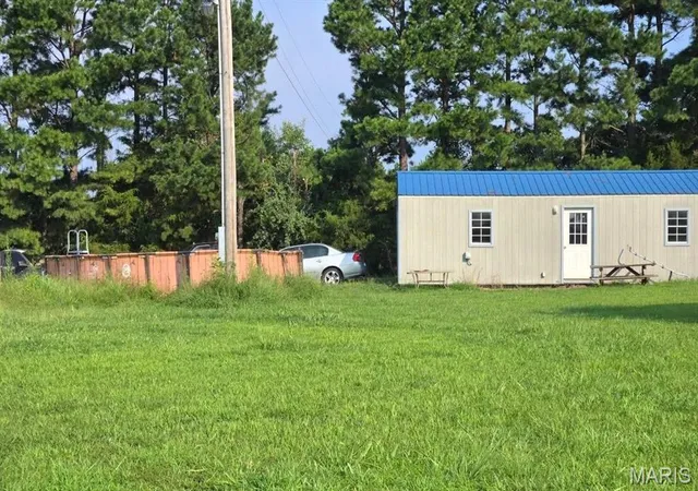 Photo 3 of Manufactured home for sale at 10460 Hwy Mm, Dixon, MO 65459 | MLS# MIS26050555 | Listing updated on 2026-09-23