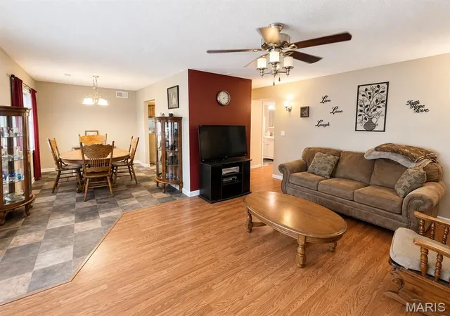3rd image of 705 Mcclain St, Richland, MO 65556 | MLS# MIS26050576
