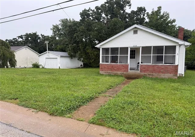 5th image of 2110 Missouri Ave, Festus, MO 63028 | MLS# MIS26050577