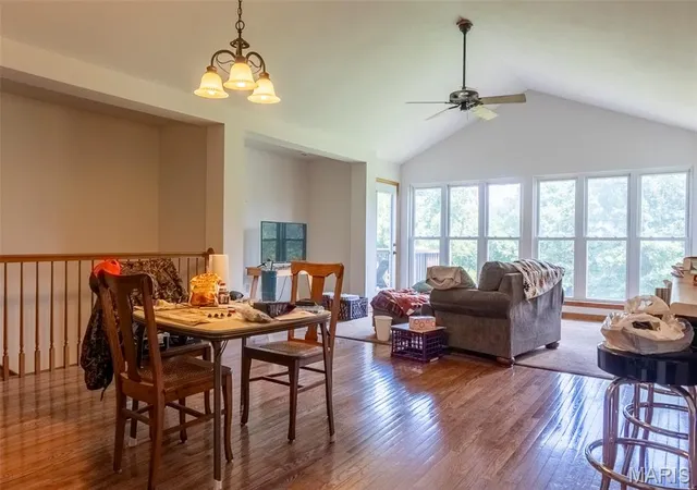 5th image of 160 Hickory Ln, Eolia, MO 63344 | MLS# MIS26050586