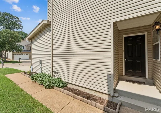 2nd image of 5372 Lakewood Ter, Imperial, MO 63052 | MLS# MIS26050611