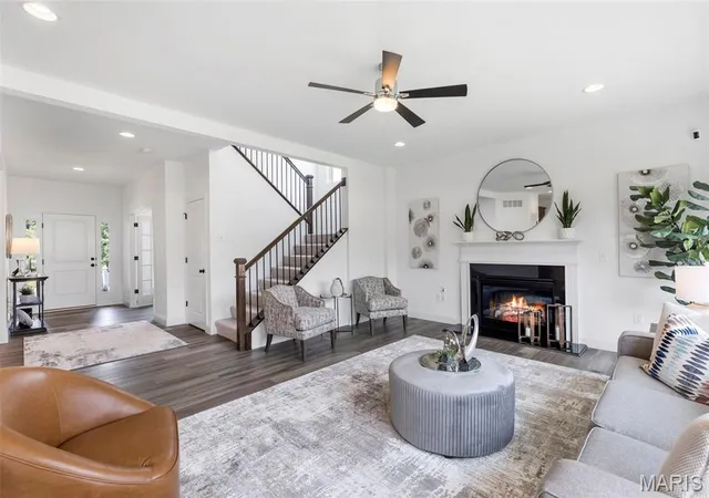 3rd image of 2 Nottingham At Bluestem Estates, Lake Saint Louis, MO 63367 | MLS# MIS26050630
