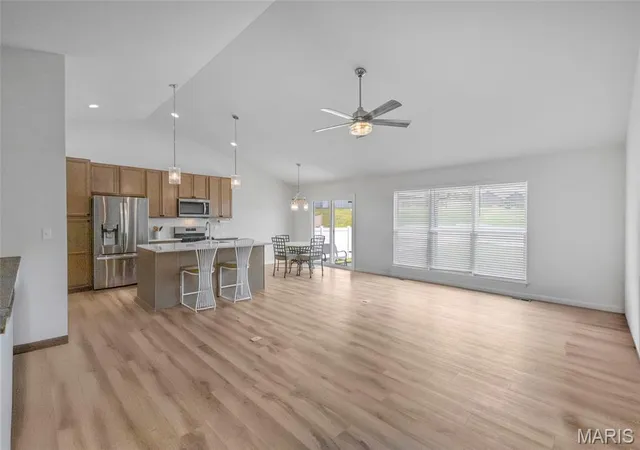 Photo 3 of Sale Pending at 1542 Louisiana Dr, Herculaneum, MO 63048 | MLS# MIS26050632 | Listing updated on 2026-09-21