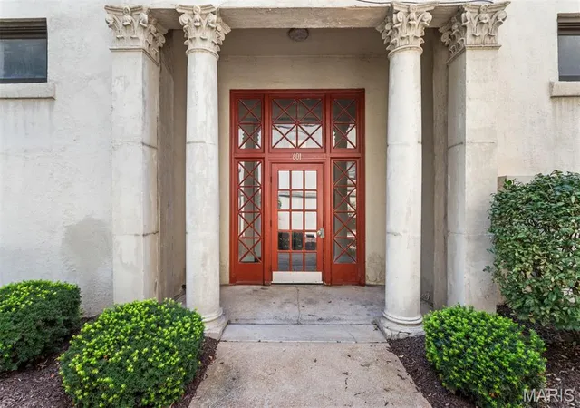 Photo 1 of Condo for sale at 601 Westgate #C, Saint Louis, MO 63130 | MLS# MIS26050641 | Listing updated on 2026-10-07