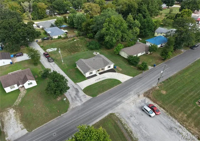 23rd image of 1102 Thomasville Rd, Houston, MO 65483 | MLS# MIS26050646