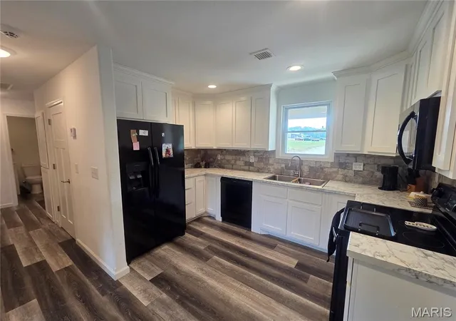 3rd image of 1102 Thomasville Rd, Houston, MO 65483 | MLS# MIS26050646