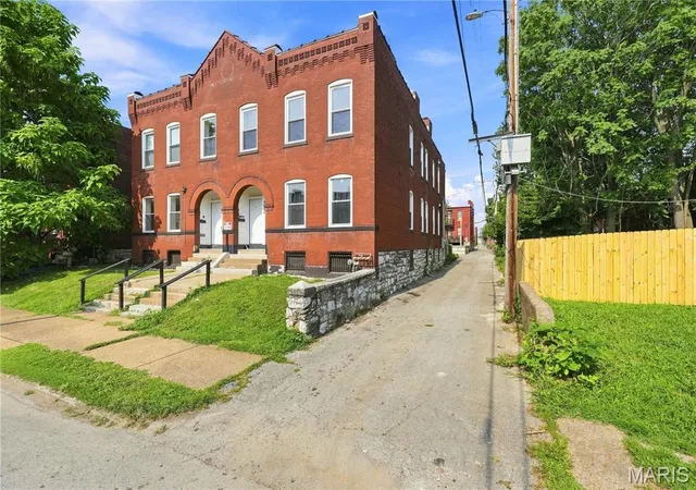 Photo 2 of Multi family home for sale at 3215 Nebraska Ave, Saint Louis, MO 63118 | MLS# MIS26050649 | Listing updated on 2026-10-21