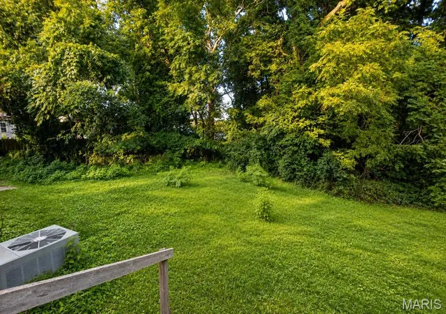 18th image of 721 Bond Ave, Collinsville, IL 62234 | MLS# MIS26050656