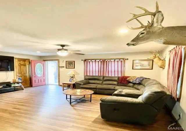 3rd image of 1007 E 1St St, Salem, MO 65560 | MLS# MIS26050665