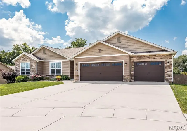 1st image of 1873 Appleton Ct, Maryville, IL 62062 | MLS# MIS26050679