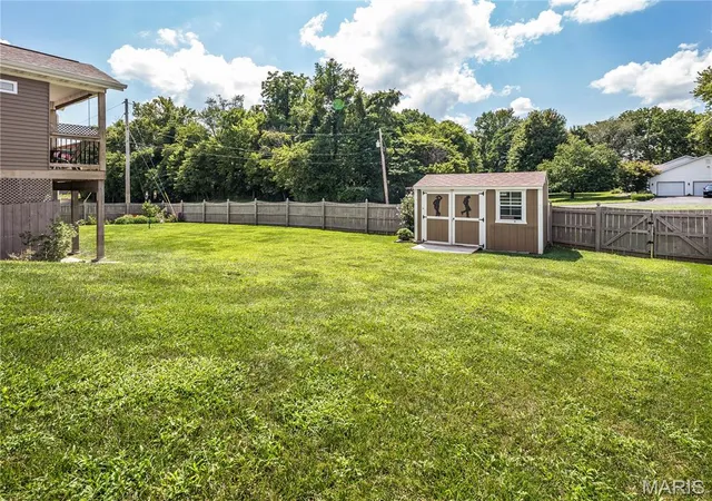 4th image of 1873 Appleton Ct, Maryville, IL 62062 | MLS# MIS26050679