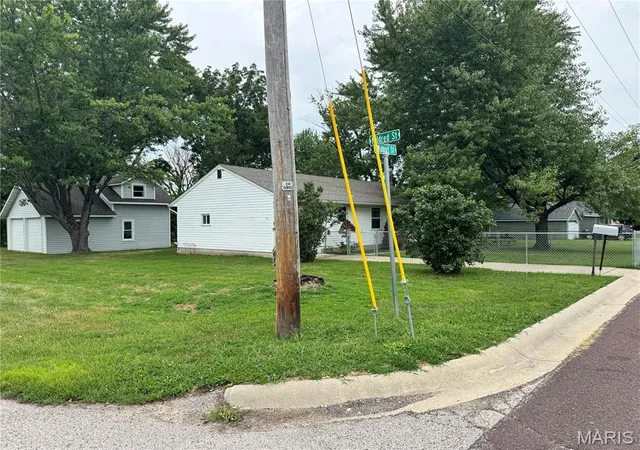 34th image of 641 S Walnut St, Gerald, MO 63037 | MLS# MIS26050699
