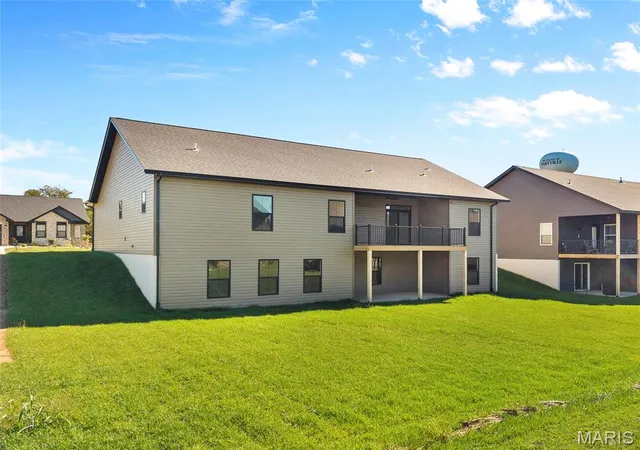 Photo 43 of Single family home for sale at 1827 Robins Mill Ct, Maryville, IL 62062 | MLS# MIS26050704 | Listing updated on 2026-10-20