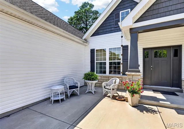 Photo 3 of Sale Pending at 106 Irene Dr, Ellisville, MO 63011 | MLS# MIS26050752 | Listing updated on 2026-09-13