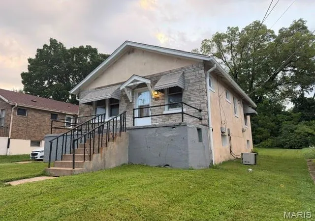 2nd image of 3120 Maybelle Dr, Saint Louis, MO 63121 | MLS# MIS26050754