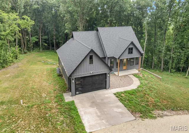 Photo 5 of Single family home for sale at 9547 County Road 457, Steedman, MO 65077 | MLS# MIS26050770 | Listing updated on 2026-08-22