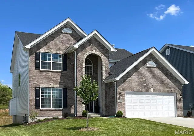 2nd image of 2 Ashford At Bear Ridge, House Springs, MO 63051 | MLS# MIS26050782