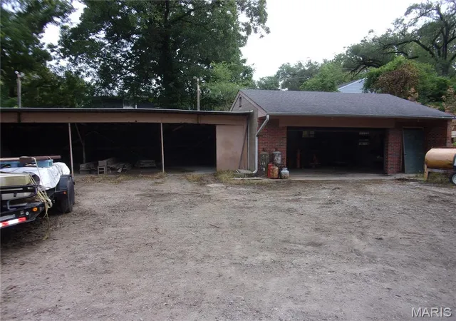 Photo 4 of Land for sale at 10083 Toelle Ln, Saint Louis, MO 63137 | MLS# MIS26050804 | Listing updated on 2026-09-02