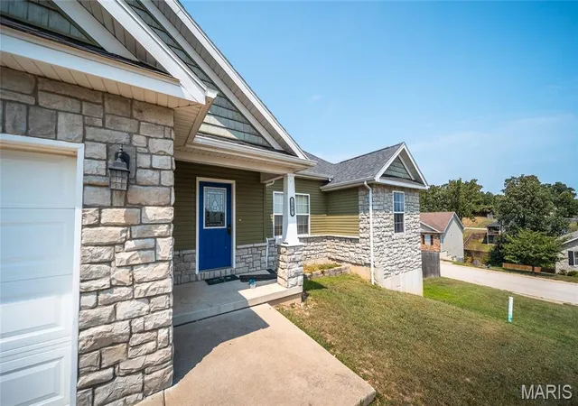 2nd image of 109 Maxwell St, Waynesville, MO 65583 | MLS# MIS26050814