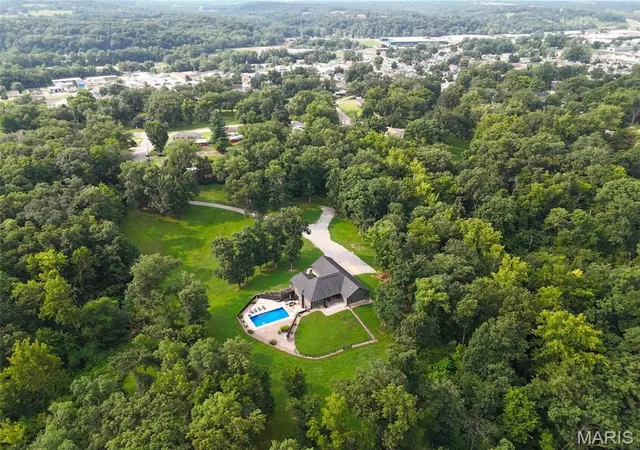 48th image of 1521 Frank St, Hannibal, MO 63401 | MLS# MIS26050837